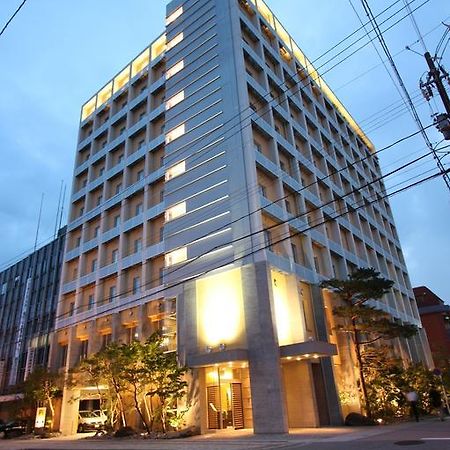 Uozu Manten Hotel Ekimae Exteriör bild