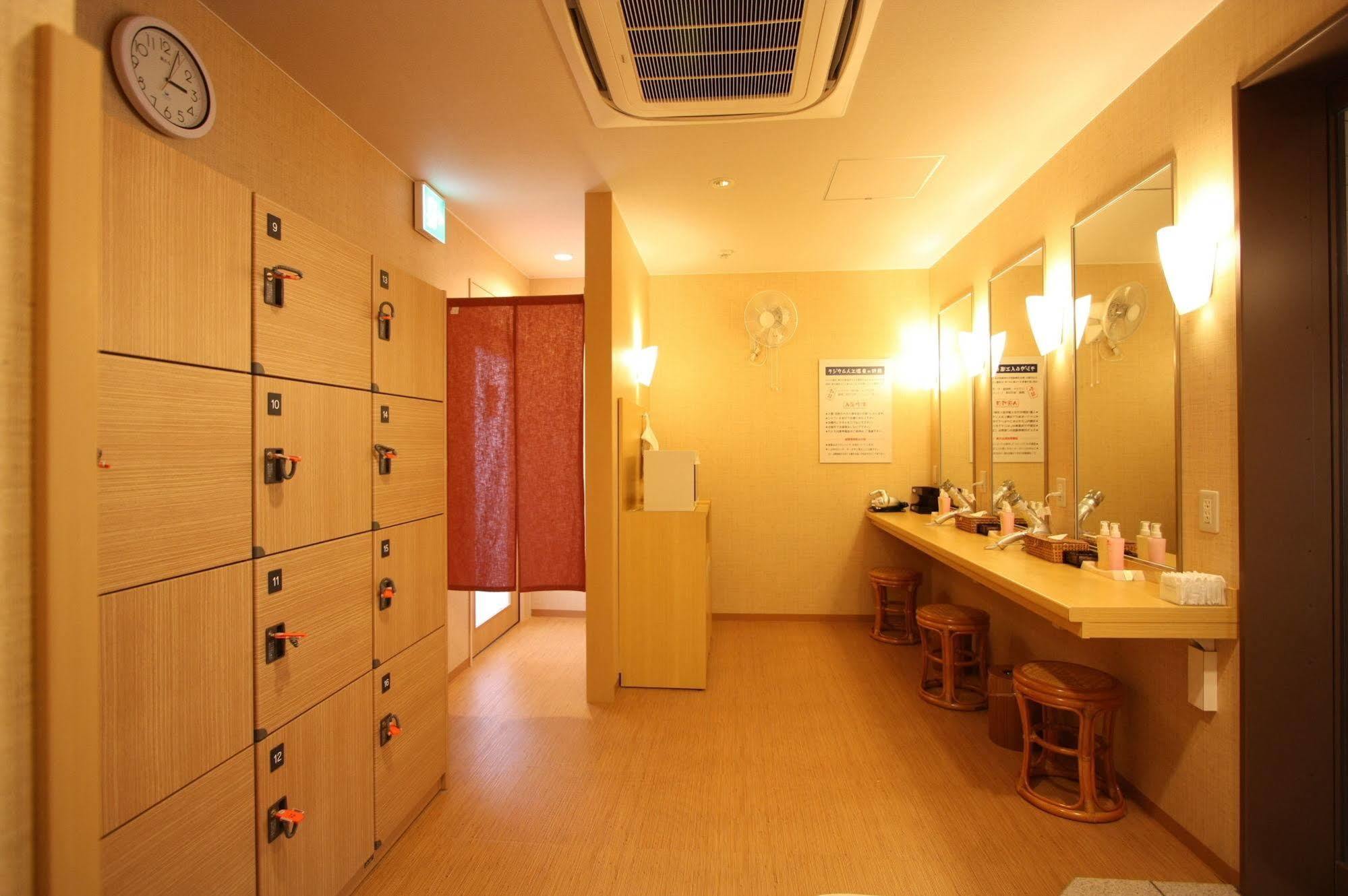 Uozu Manten Hotel Ekimae Exteriör bild